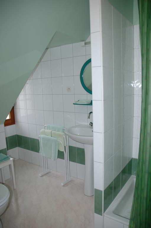Gite De Kervoas Villa Lézardrieux Exteriör bild